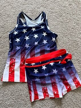 Amazon Kids Swim Two-Piece Tankini Set - Girl size for 10-11
